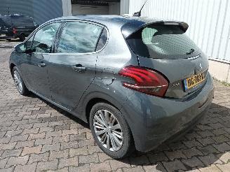 Peugeot 208 208 I (CA/CC/CK/CL) Hatchback 1.6 Blue HDi 100 (DV6FD(BHY)) [73kW]  (0=
1-2015/12-2019) picture 5