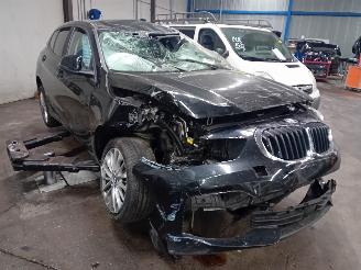 BMW 1-serie 1 serie (F40) Hatchback 120i 2.0 TwinPower 16V (B48-A20A) [131kW]  (11=
-2020/...) picture 2