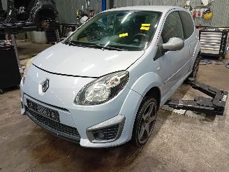 demontáž osobní automobily Renault Twingo Twingo II (CN) Hatchback 3-drs 1.6 16V RS (K4M-854(K4M-N8)) [98kW]  (0=
5-2008/09-2014) 2009