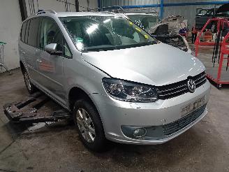 Volkswagen Touran Touran (1T3) MPV 2.0 TDI 16V 140 (CFHC) [103kW]  (05-2010/05-2015) picture 2