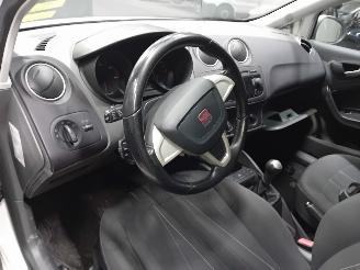 Seat Ibiza Ibiza ST (6J8) Combi 1.2 TDI Ecomotive (CFWA) [55kW]  (04-2010/05-2015=
) picture 5