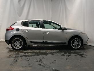 Renault Mégane Megane III Berline (BZ) Hatchback 5-drs 1.5 dCi 90 (K9K-834(K9K-H8)) [=
66kW]  (11-2008/02-2016) picture 7