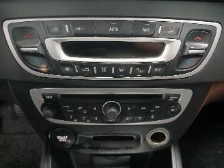 Renault Mégane Megane III Berline (BZ) Hatchback 5-drs 1.5 dCi 90 (K9K-834(K9K-H8)) [=
66kW]  (11-2008/02-2016) picture 19