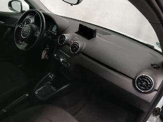 Audi A1 A1 Sportback (8XA/8XF) Hatchback 5-drs 1.0 TFSI Ultra 12V (CHZB(Euro 6=
)) [70kW]  (03-2015/10-2018) picture 7