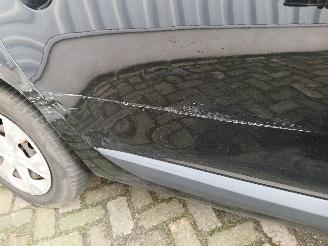 Renault Mégane Megane III Grandtour (KZ) Combi 5-drs 1.5 dCi 90 (K9K-834(K9K-H8)) [66=
kW]  (05-2009/04-2016) picture 28