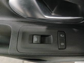 Volkswagen Up! Up! (121) Hatchback 1.0 12V 60 (CHYA) [44kW]  (08-2011/08-2020) picture 12