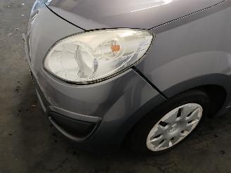 Renault Twingo Twingo II (CN) Hatchback 3-drs 1.2 (D7F-800(Euro 4)) [43kW]  (03-2007/=
09-2014) picture 14