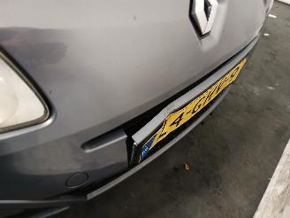 Renault Twingo Twingo II (CN) Hatchback 3-drs 1.2 (D7F-800(Euro 4)) [43kW]  (03-2007/=
09-2014) picture 17