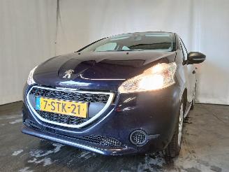 škoda osobní automobily Peugeot 208 208 I (CA/CC/CK/CL) Hatchback 1.0 Vti 12V PureTech (EB0(ZMZ)) [50kW]  =
(03-2012/12-2019) 2013/12