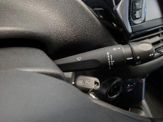 Peugeot 208 208 I (CA/CC/CK/CL) Hatchback 1.2 Vti 12V PureTech 82 (EB2F(HMZ)) [60k=
W]  (03-2012/12-2019) picture 14