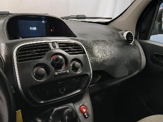 Renault Kangoo Kangoo Express (FW) Van 1.5 dCi 75 (K9K-628(K9K-E6)) [55kW]  (09-2010/=
=2E..) picture 12