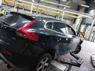 Volvo V-40 V40 (MV) Hatchback 5-drs 1.6 D2 (D4162T) [84kW]  (03-2012/12-2016) picture 3