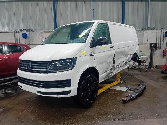 Uttjänta bilar auto Volkswagen Transporter Transporter T5 Van 2.0 TDI DRF (CAAC(Euro 5)) [103kW]  (09-2009/08-201=
5) 2016/8