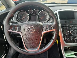 Opel Astra Astra J (PC6/PD6/PE6/PF6) Hatchback 5-drs 1.7 CDTi 16V EcoFLEX 130 (A1=
7DTE(Euro 5)) [96kW]  (07-2011/10-2015) picture 17