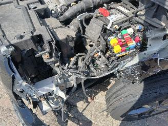 Opel Grandland Grandland (X) SUV 1.2 Turbo 12V (F12XHT(EB2ADTS)) [96kW]  (06-2017/...=
) picture 32