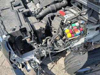 Opel Grandland Grandland (X) SUV 1.2 Turbo 12V (F12XHT(EB2ADTS)) [96kW]  (06-2017/...=
) picture 31