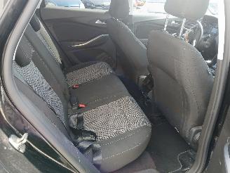 Opel Grandland Grandland (X) SUV 1.2 Turbo 12V (F12XHT(EB2ADTS)) [96kW]  (06-2017/...=
) picture 10