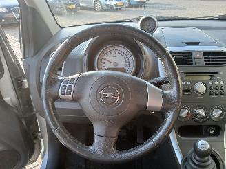 Opel Agila Agila (B) MPV 1.2 16V (K12B(Euro 4; Euro 5)) [63kW]  (04-2008/10-2012)= picture 18