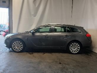 Opel Insignia Insignia Sports Tourer Combi 1.4 Turbo 16V Ecotec (A14NET(Euro 5)) [10=
3kW]  (04-2011/03-2017) picture 4