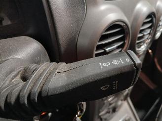 Opel Antara Antara (LA6) SUV 2.4 16V 4x2 (Z24SED(Euro 4)) [103kW]  (09-2008/12-201=
1) picture 16