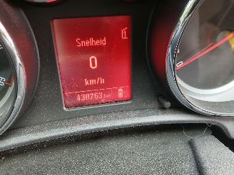 Opel Astra Astra J Sports Tourer (PD8/PE8/PF8) Combi 1.7 CDTi 16V (A17DTR(Euro 5)=
) [81kW]  (10-2010/10-2015) picture 2