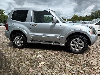 Mitsubishi Pajero Pajero Canvas Top (V6/7) Terreinwagen 3.2 DI-D 16V (4M41) [118kW]  (10=
-2001/12-2006) picture 5