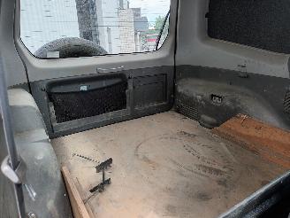 Mitsubishi Pajero Pajero Canvas Top (V6/7) Terreinwagen 3.2 DI-D 16V (4M41) [118kW]  (10=
-2001/12-2006) picture 11