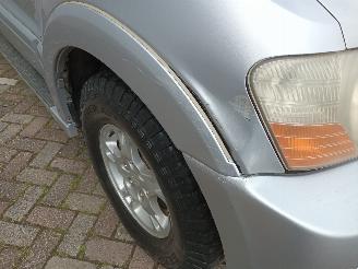 Mitsubishi Pajero Pajero Hardtop (V6/7) Terreinwagen 3.2 DI-D 16V (4M41) [118kW]  (04-20=
00/12-2006) picture 22