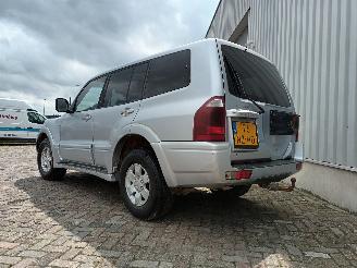 Mitsubishi Pajero Pajero Hardtop (V6/7) Terreinwagen 3.2 DI-D 16V (4M41) [118kW]  (04-20=
00/12-2006) picture 4