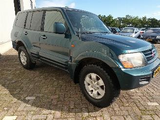 Mitsubishi Pajero Pajero Hardtop (V8/9) Terreinwagen 3.2 DI-D 16V (4M41) [121kW]  (04-20=
00/12-2006) picture 6