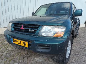 škoda osobní automobily Mitsubishi Pajero Pajero Hardtop (V8/9) Terreinwagen 3.2 DI-D 16V (4M41) [121kW]  (04-20=
00/12-2006) 2001/3