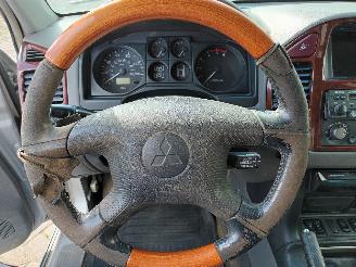 Mitsubishi Pajero Pajero Canvas Top (V6/7) Terreinwagen 3.2 DI-D 16V (4M41) [118kW]  (10=
-2001/12-2006) picture 14