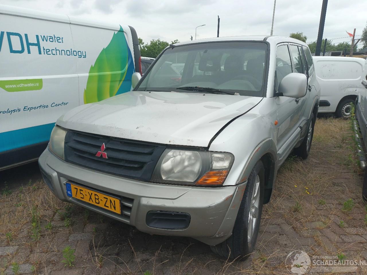 Mitsubishi Pajero Pajero Hardtop (V6/7) Terreinwagen 3.2 DI-D 16V (4M41) [118kW]  (04-20=
00/12-2006)