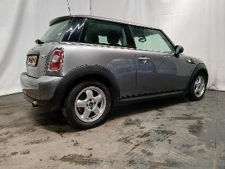Mini Mini Mini (R56) Hatchback 1.4 16V One (N12-B14A) [55kW]  (03-2009/03-2010) picture 6