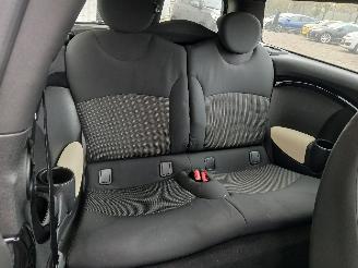 Mini Mini Clubman (R55) Combi 1.6 16V Cooper (N12-B16A) [88kW]  (10-2007/12-2013=
) picture 9