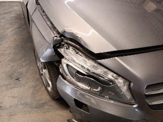 Mercedes A-klasse A (W176) Hatchback 1.6 A-180 16V (M270.910) [90kW]  (09-2012/05-2018) picture 5