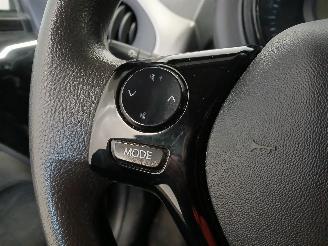 Peugeot 108 108 Hatchback 1.0 12V (1KRFE(CFB)) [51kW]  (05-2014/...) picture 15