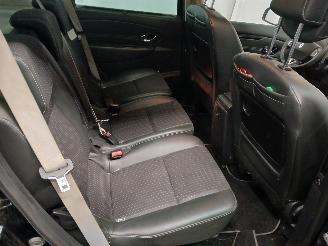 Renault Scenic Scénic III (JZ) MPV 1.5 dCi 110 (K9K-837(K9K-N8)) [81kW]  (04-2009/0=
9-2016) picture 10