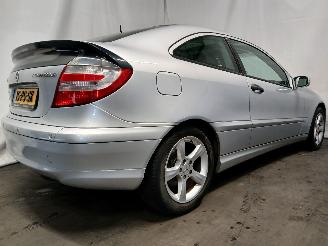 Mercedes C-klasse C Sportcoupé (C203) Hatchback 1.8 C-180K 16V (M271.946) [105kW]  (05=
-2002/05-2008) picture 5