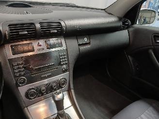 Mercedes C-klasse C Sportcoupé (C203) Hatchback 1.8 C-180K 16V (M271.946) [105kW]  (05=
-2002/05-2008) picture 11