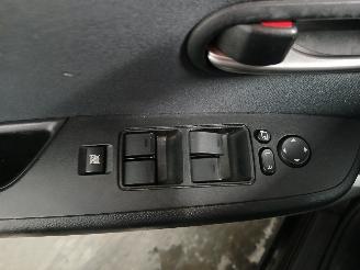 Mazda 6 6 SportBreak (GH19/GHA9) Combi 1.8i 16V (L813) [88kW]  (02-2008/07-201=
3) picture 12