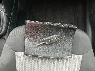 Volkswagen Polo Polo V (6R) Hatchback 1.2 12V (CGPB(Euro 5)) [44kW]  (06-2009/05-2014)= picture 19