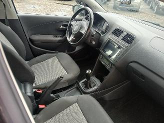 Volkswagen Polo Polo V (6R) Hatchback 1.2 12V (CGPB(Euro 5)) [44kW]  (06-2009/05-2014)= picture 8