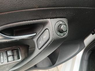 Volkswagen Polo Polo V (6R) Hatchback 1.2 12V (CGPB(Euro 5)) [44kW]  (06-2009/05-2014)= picture 13