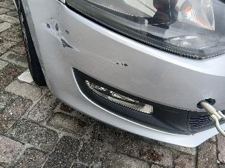 Volkswagen Polo Polo V (6R) Hatchback 1.2 12V (CGPB(Euro 5)) [44kW]  (06-2009/05-2014)= picture 21