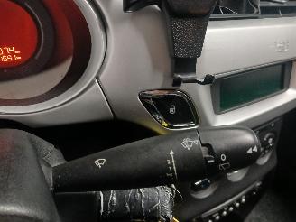 Citroën C3 C3 (SC) Hatchback 5-drs 1.4 (TU3AE5(KFT)) [54kW]  (11-2009/09-2016) picture 15