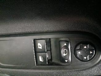 Citroën C3 C3 (SC) Hatchback 5-drs 1.4 (TU3AE5(KFT)) [54kW]  (11-2009/09-2016) picture 13