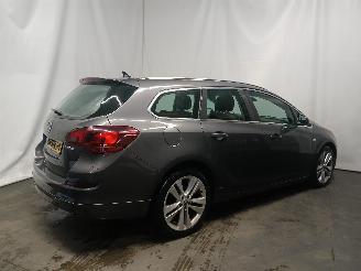 Opel Astra Astra J Sports Tourer (PD8/PE8/PF8) Combi 1.4 Turbo 16V (A14NET(Euro 5=
)) [103kW]  (10-2010/10-2015) picture 6