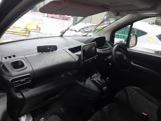 Peugeot Partner Partner (EF/EU) Van 1.5 BlueHDi 100 (DV5RCF(YHT)) [75kW]  (07-2019/...=
) picture 5
