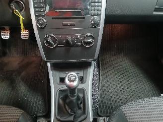 Mercedes B-klasse B (W245) Hatchback 2.0 B-180 CDI 16V (OM640.940(Euro 4)) [80kW]  (03-2=
005/11-2011) picture 16